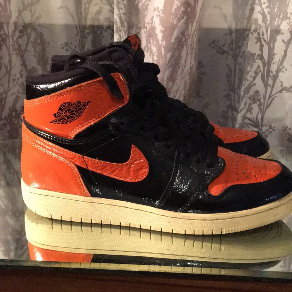 AIR JORDAN 1 RETRO HIGH OG GS SIZE 5.5